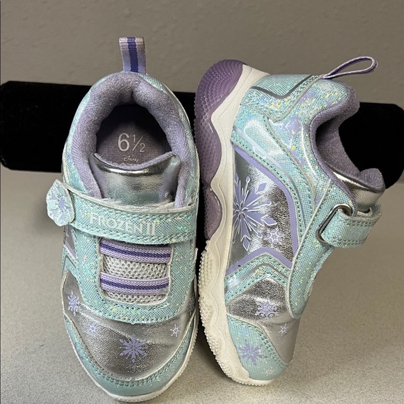 Frozen Kids Shoes - Silver and Purple - Picture 3 of 5